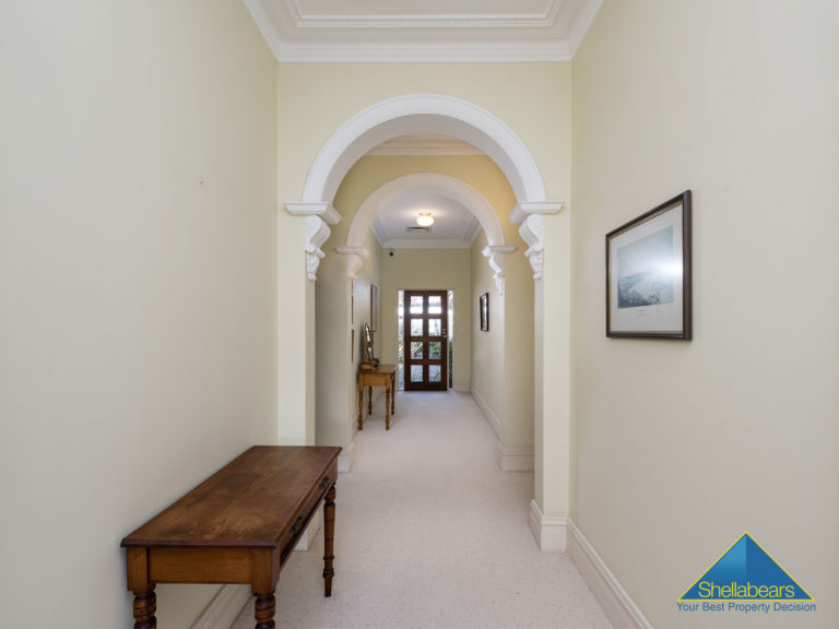 22r Keane Street gallery