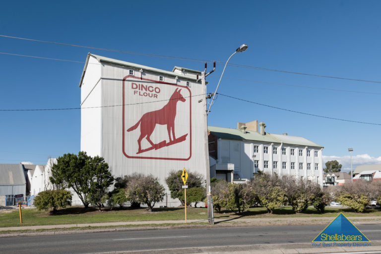 4/15 Lime Street gallery