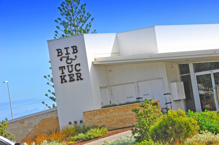 4/15 Lime Street gallery