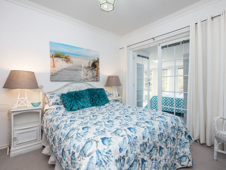 30 Pine Tree Lane gallery