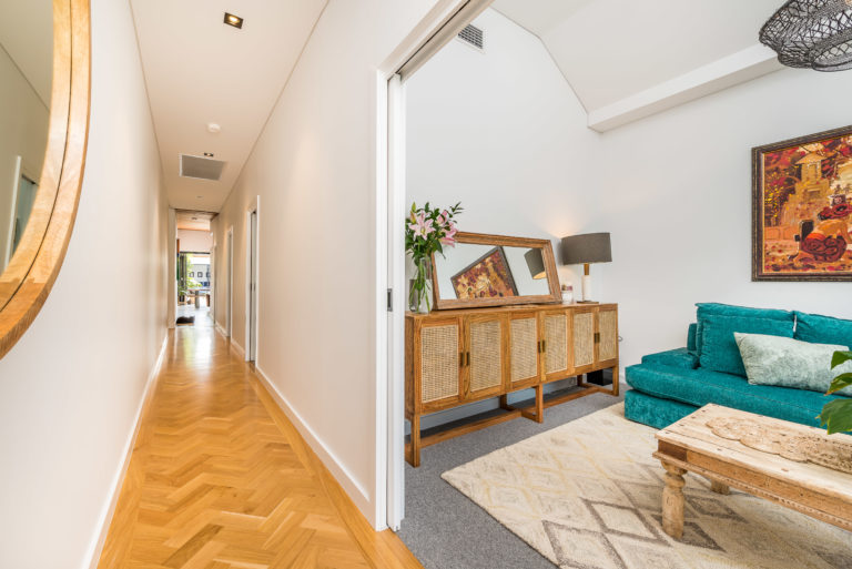 44 Sewell Street gallery