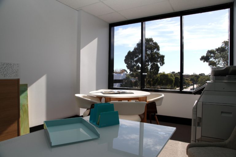 13/18 Stirling  Highway gallery
