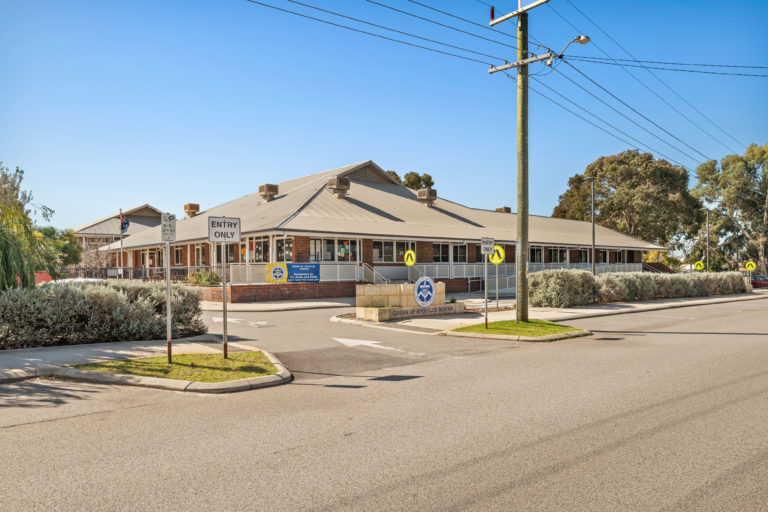 14B Vahland Avenue gallery