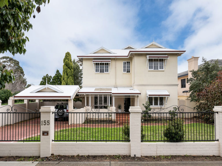 155 Waratah Avenue gallery