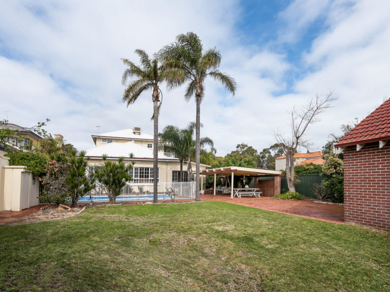 155 Waratah Avenue gallery