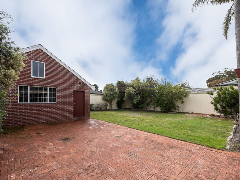 155 Waratah Avenue gallery