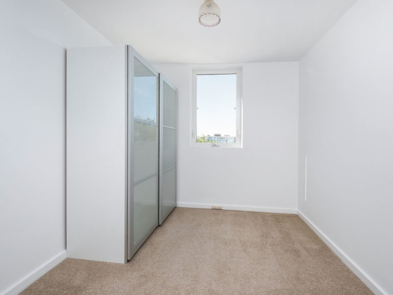 34/20 Dean Street gallery