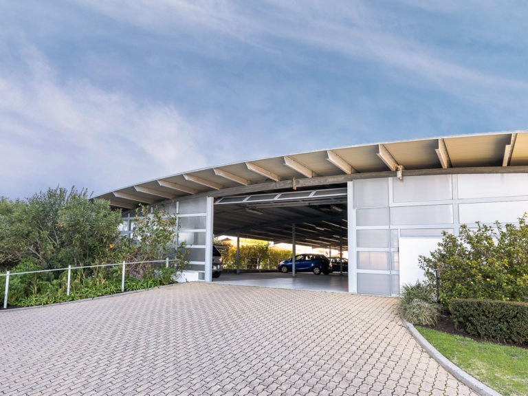 34/20 Dean Street gallery