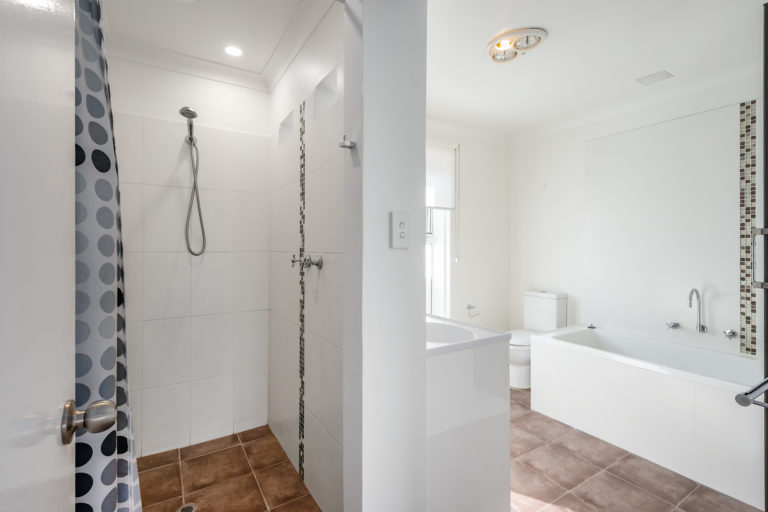 10 Australind Street gallery