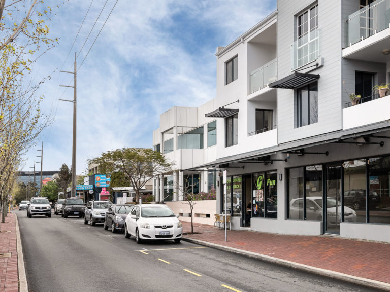 2/192 Hampden Road gallery