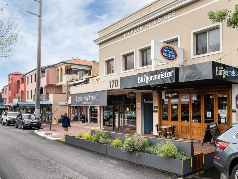2/192 Hampden Road gallery