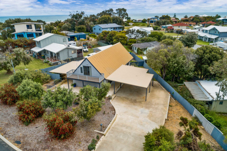 1 Scud Street gallery