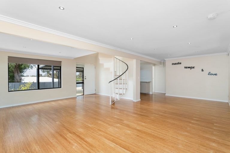 1 Scud Street gallery