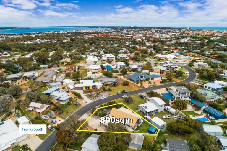 1 Scud Street gallery