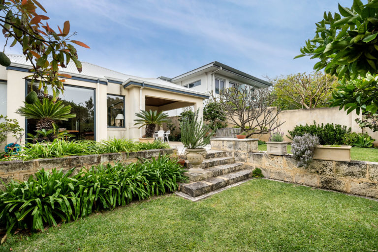 23A Grant Street gallery