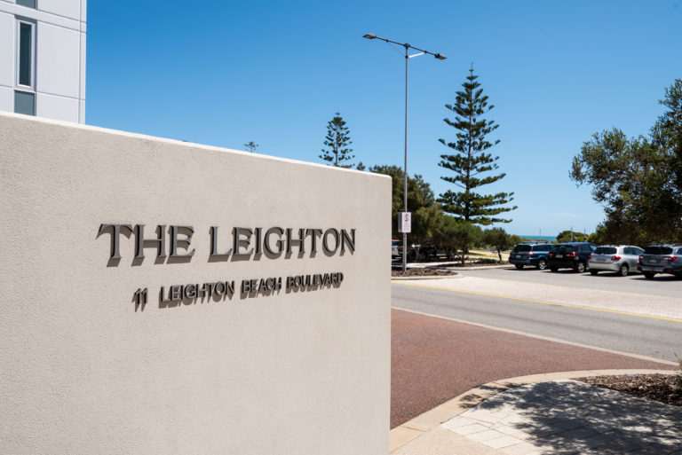 28/11 Leighton Beach Boulevard gallery