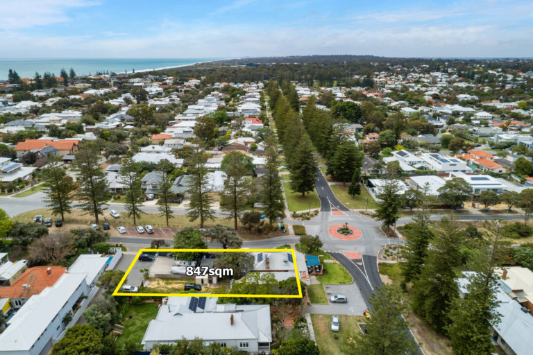 303-305 Marmion Street gallery