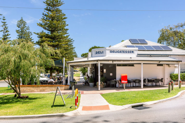 303-305 Marmion Street gallery