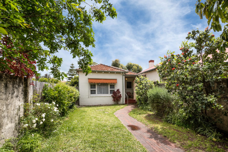 65a Smyth Road gallery