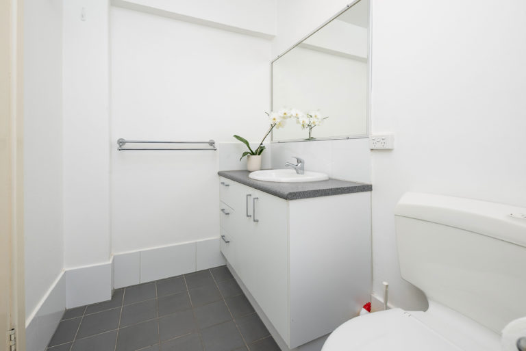 13/14 McNamara Way gallery