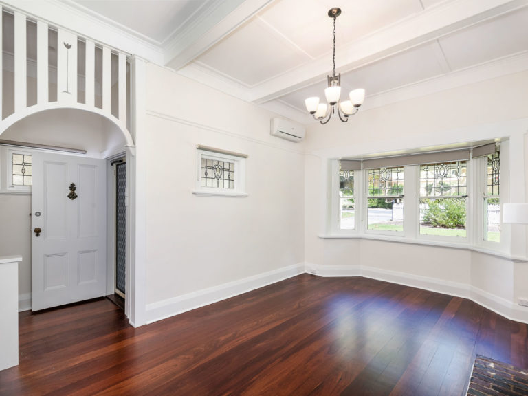 16 Queenslea Drive gallery