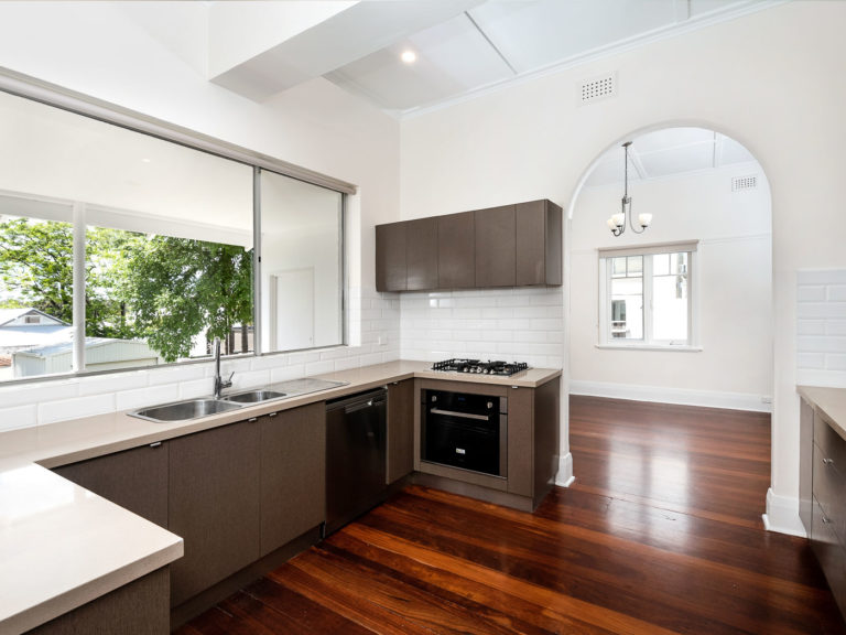 16 Queenslea Drive gallery