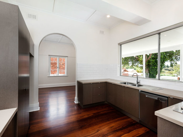 16 Queenslea Drive gallery