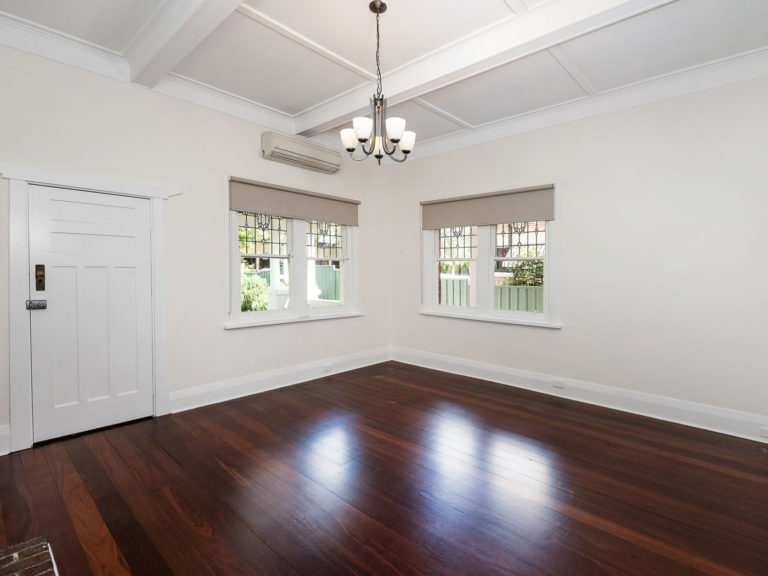 16 Queenslea Drive gallery