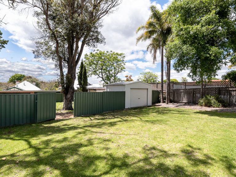 16 Queenslea Drive gallery