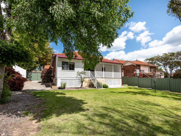 16 Queenslea Drive gallery