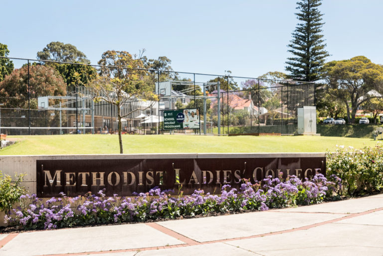 16 Queenslea Drive gallery