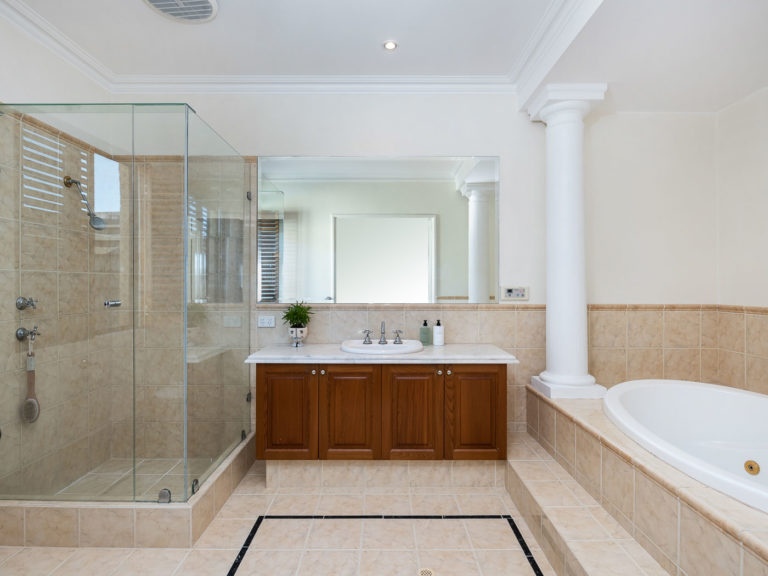 4 Northwick Parade gallery