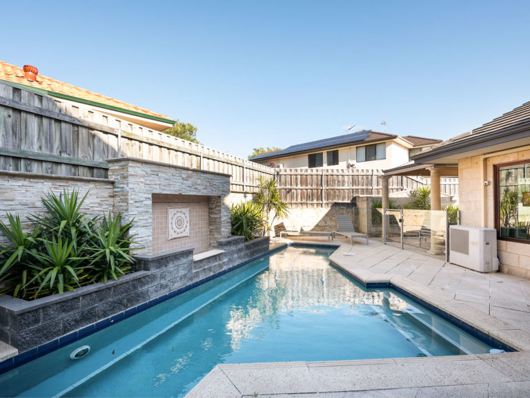 4 Northwick Parade gallery