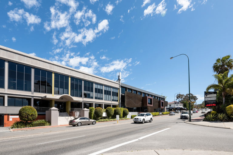 14/18 Stirling Highway gallery