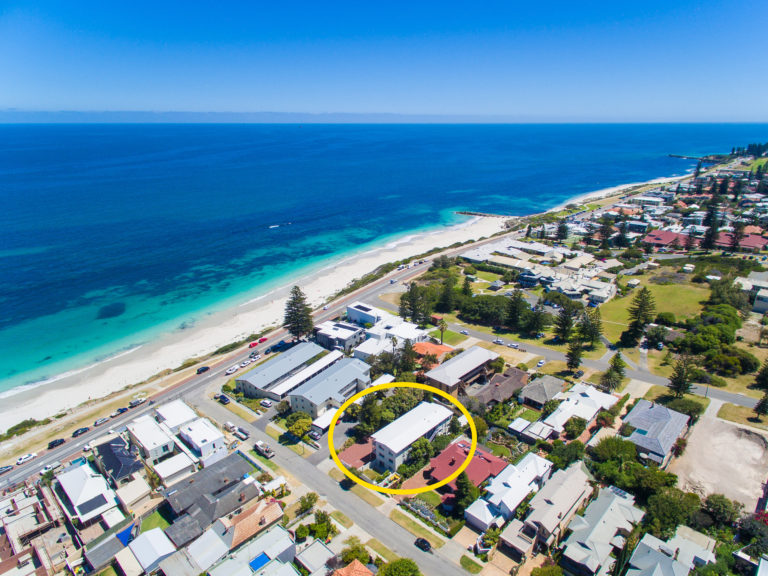 1/8 Macarthur Street gallery