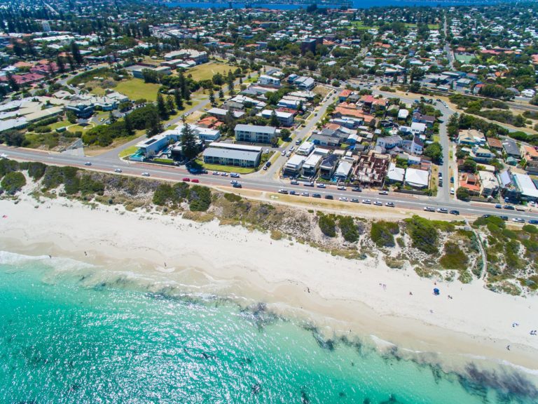 1/8 Macarthur Street gallery