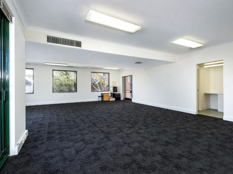 2/519 Stirling Highway gallery