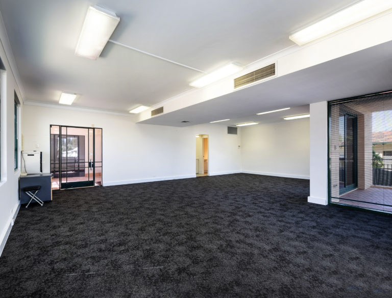 2/519 Stirling Highway gallery