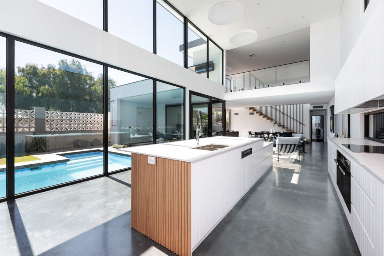 3 Lakeway Street gallery