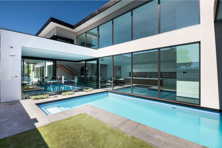 3 Lakeway Street gallery