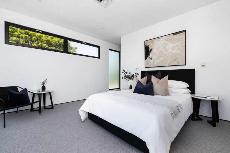 3 Lakeway Street gallery