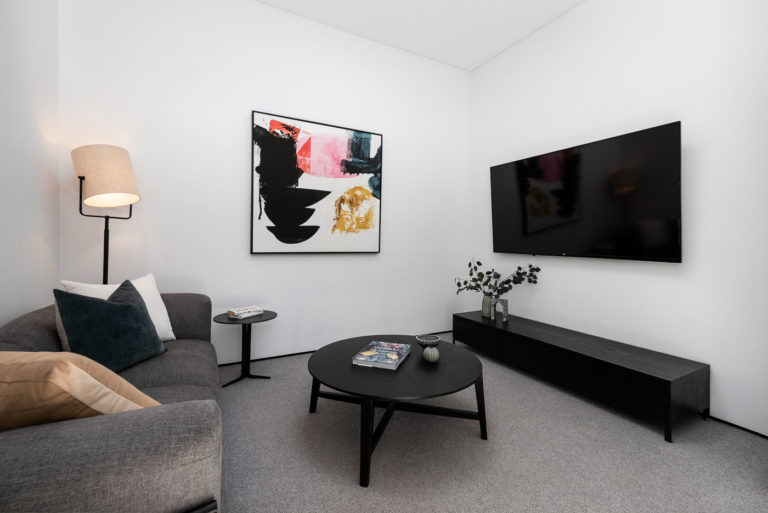 3 Lakeway Street gallery