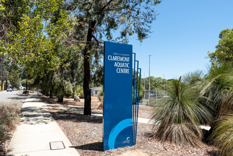 3 Lakeway Street gallery