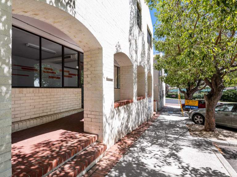 4/152 Railway Street gallery