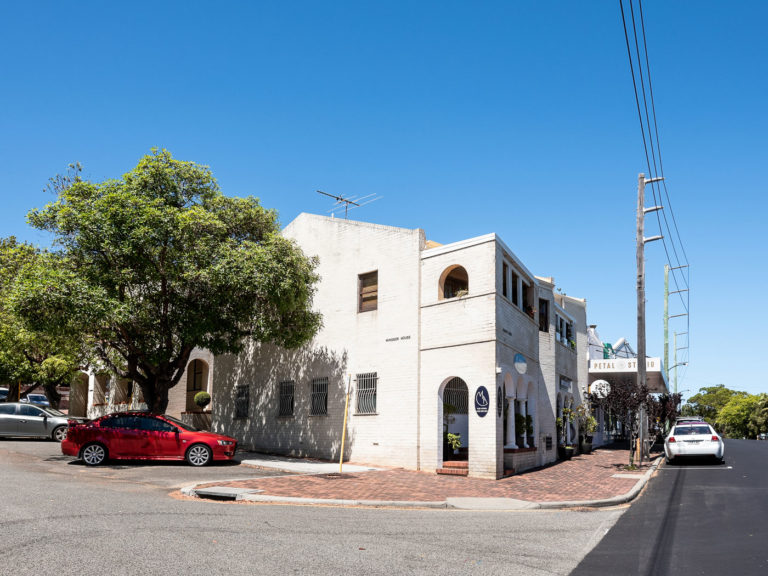 4/152 Railway Street gallery