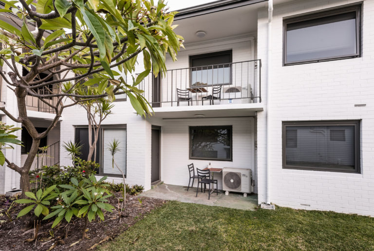 7/152 Calais Rd gallery