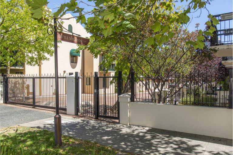 7 Little Shenton Lane gallery