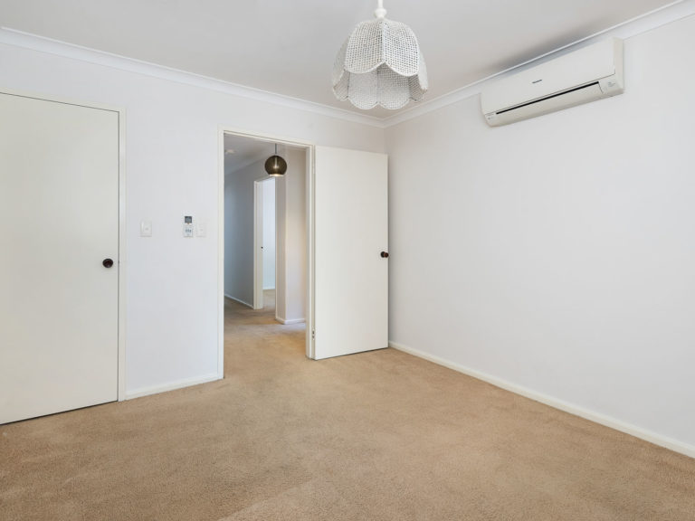 6/111 Stirling Highway gallery