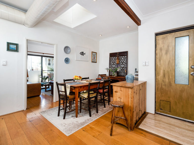 5/152 Railway Street gallery