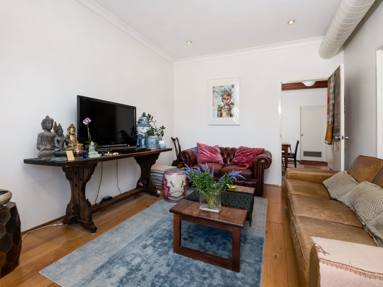 5/152 Railway Street gallery